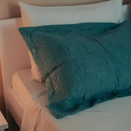 Family House In Apartamento