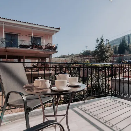 Lägenhet Family House In