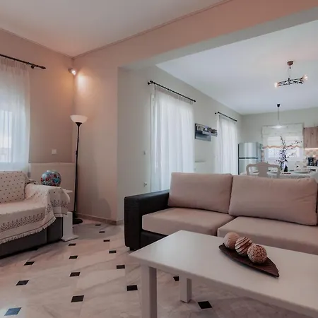 Family House In Nafplio